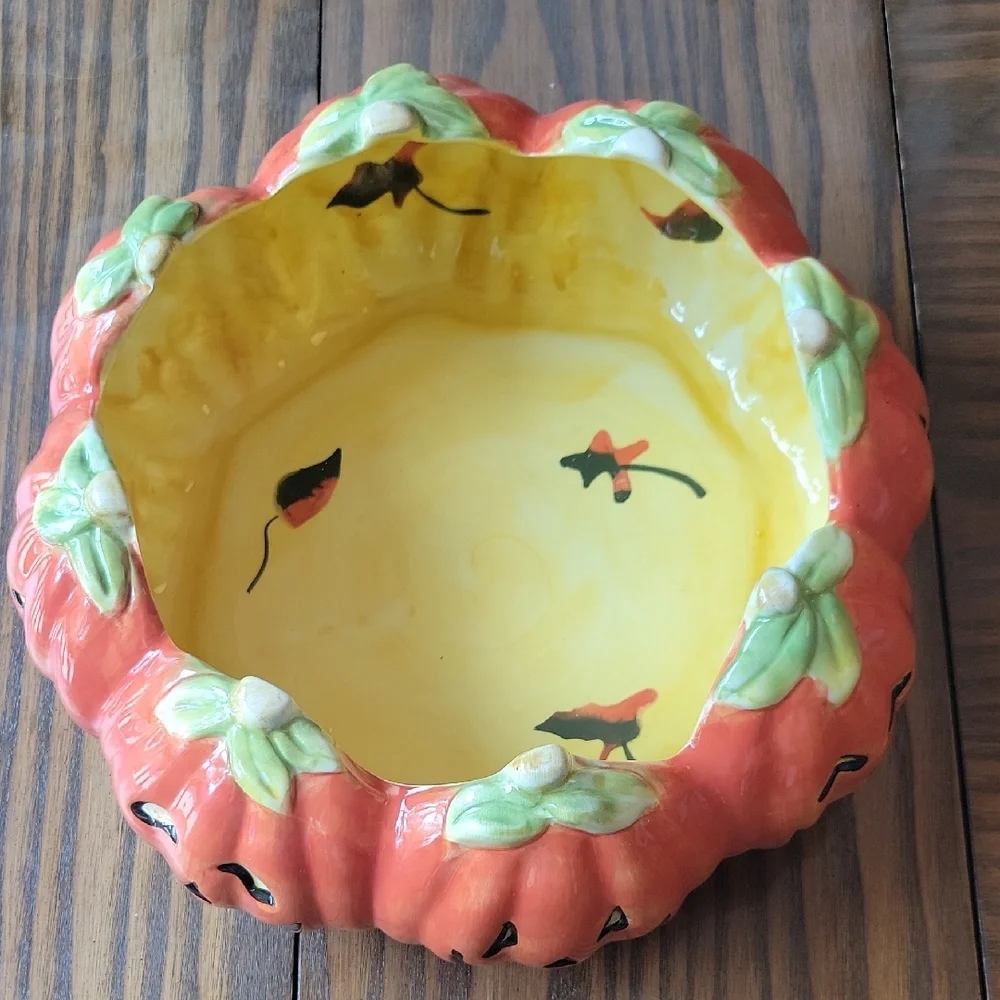 Certified International Pumpkin Faces Bowl - Orange and Green